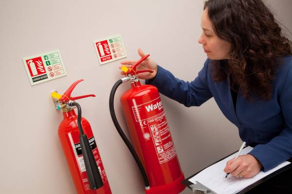 Fire extinguisher